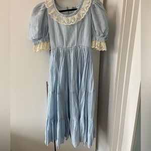 Beautiful Vintage Dress